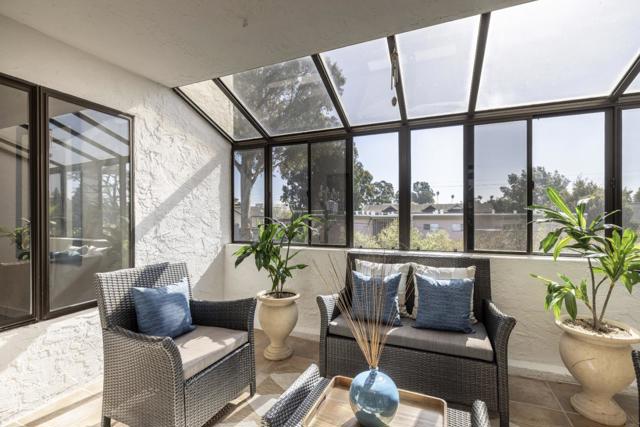 1500 Howard Avenue, Burlingame CA: https://media.crmls.org/mediaz/1ecb495b-3995-49e3-a7fb-dfeb30e0fc0b.jpg