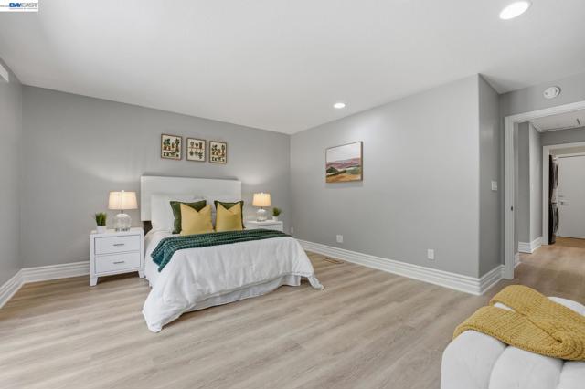 1782 Whitecliff Way, Walnut Creek CA: https://media.crmls.org/mediaz/1ecb4e32-f253-43f8-8490-ba651f88900e.jpg