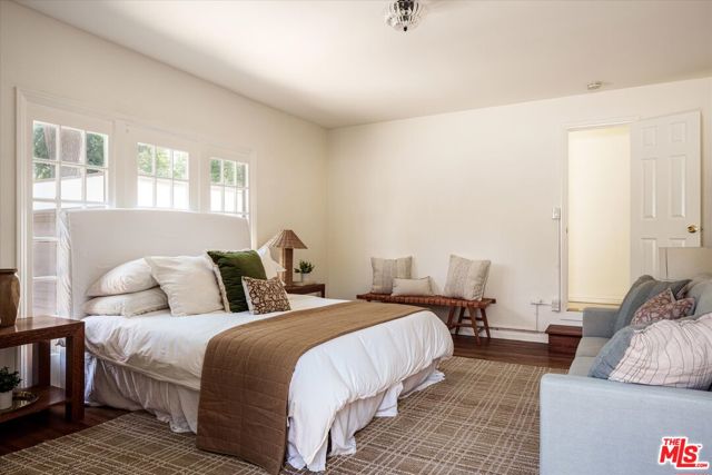 2064 Ames Street, Los Angeles CA: https://media.crmls.org/mediaz/1ecb648f-58aa-4e34-9401-531746c89fa5.jpg