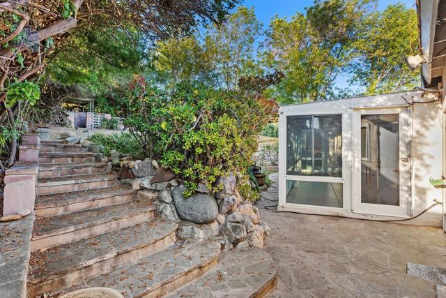 320 Beaumont Dr., Vista CA: https://media.crmls.org/mediaz/1ecee8f9-f26a-4d07-a0e7-e42990fb2e56.jpg