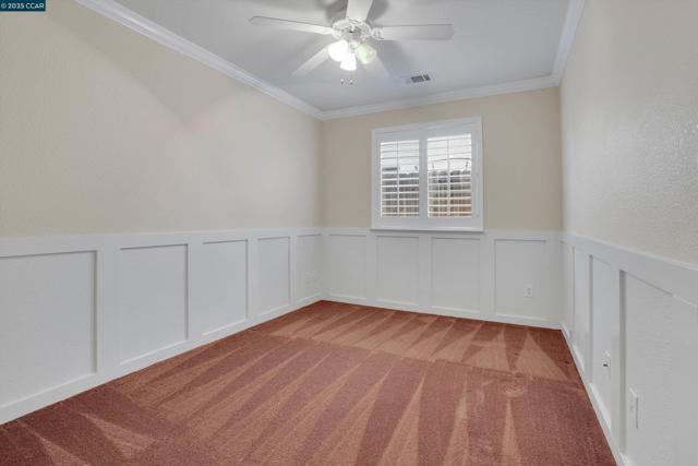 380 Claremont Dr, Brentwood CA: https://media.crmls.org/mediaz/1ed0204c-c564-4292-ba21-170089e10960.jpg