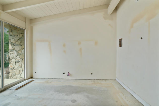 925 W Coronado Avenue, Palm Springs, CA 92262