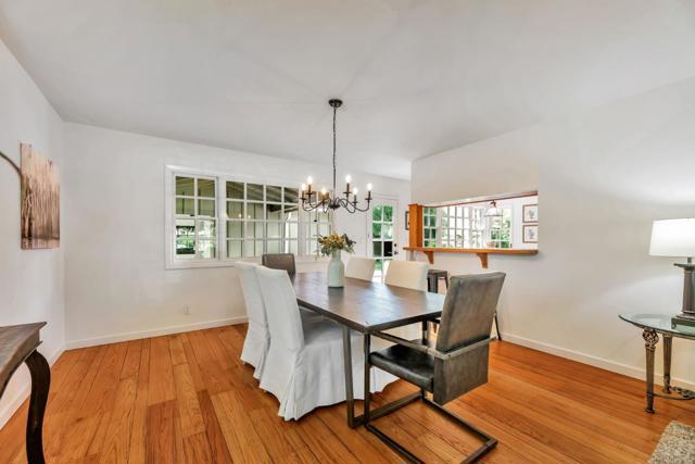 632 Saint Claire Drive, Palo Alto CA: https://media.crmls.org/mediaz/1ed207a9-c232-4752-9bdc-14ae2a0d5913.jpg