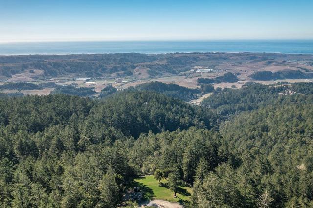 200 S Ranch Road, Pescadero CA: https://media.crmls.org/mediaz/1ed29532-248e-44f3-8867-3180f3a7e63e.jpg