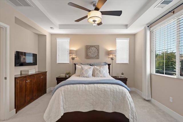 255 Stoney Creek Lane, Morgan Hill CA: https://media.crmls.org/mediaz/1ed29cc8-5e44-483a-8e94-b62b97ddc81e.jpg