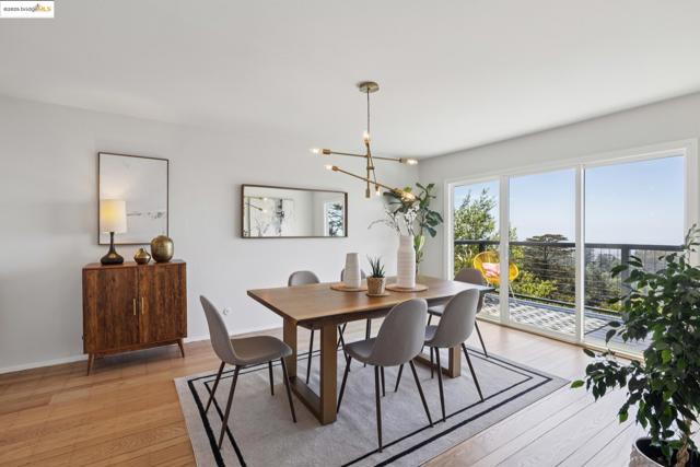 5920 Ascot Dr, Oakland CA: https://media.crmls.org/mediaz/1ed2effc-363f-4b1f-b0f8-b386cbc61b7c.jpg