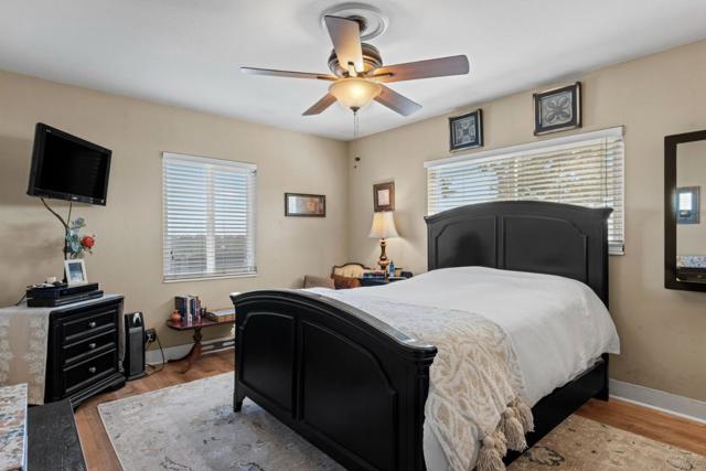 4211 Bolsa Road, Hollister CA: https://media.crmls.org/mediaz/1ed47039-ad81-47e4-8a9c-6431d33161fe.jpg
