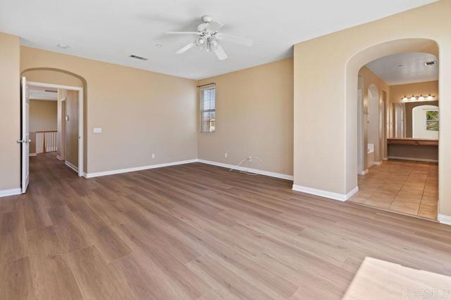 Detail Gallery Image 16 of 35 For 16758 Cimarron Crest Dr, San Diego,  CA 92127 - 3 Beds | 2/1 Baths