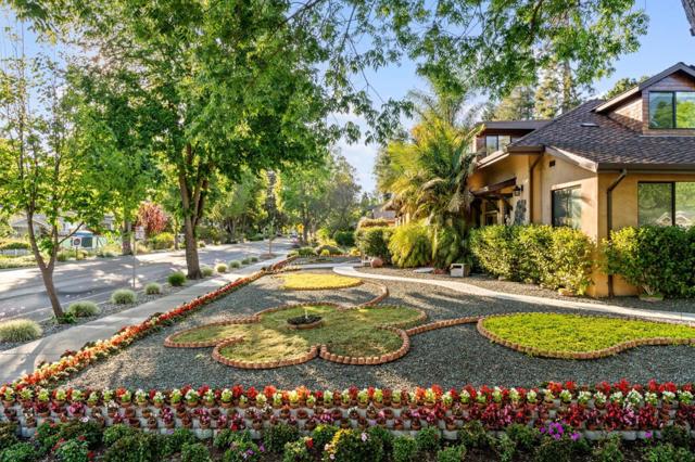 251 Middlefield Road, Palo Alto CA: https://media.crmls.org/mediaz/1ed6aa39-a817-446a-9e62-3dc872983e01.jpg