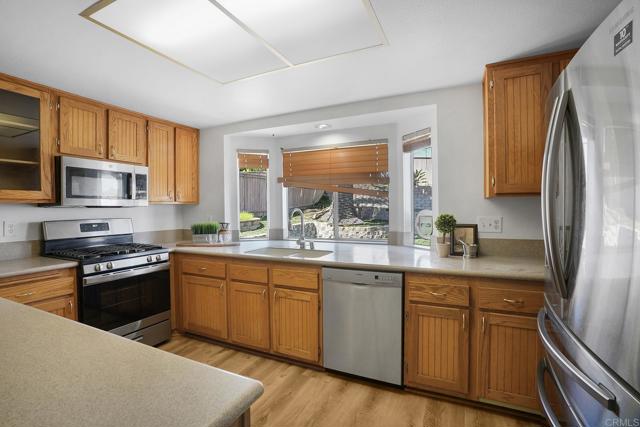 1930 Rosewood Street, Vista CA: https://media.crmls.org/mediaz/1ed93866-9369-480e-8312-168e0f0a922f.jpg