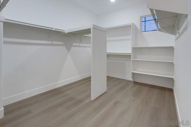 2482 San Clemente Ave, Vista CA: https://media.crmls.org/mediaz/1edab508-2999-4682-9dd6-0f15a0e81295.jpg