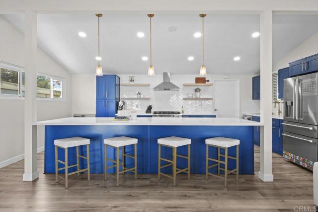 Detail Gallery Image 1 of 1 For 3375 Lockwood Dr, San Diego,  CA 92123 - 3 Beds | 2 Baths