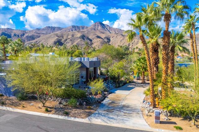 39061 Bel Air Drive, Cathedral City CA: https://media.crmls.org/mediaz/1edc5047-dfb7-43ee-a1b9-b9709909e899.jpg