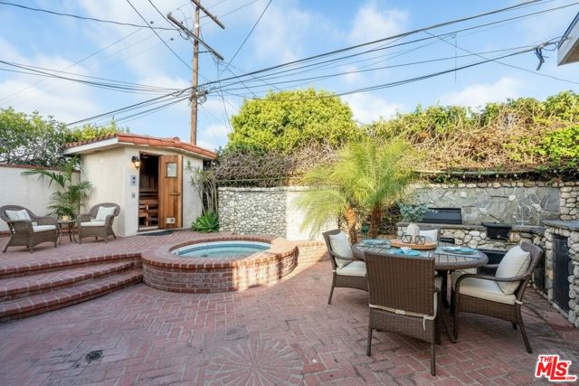 8048 Stewart Avenue, Los Angeles CA: https://media.crmls.org/mediaz/1edde758-1791-4fe1-ae84-ec23731cc000.jpg