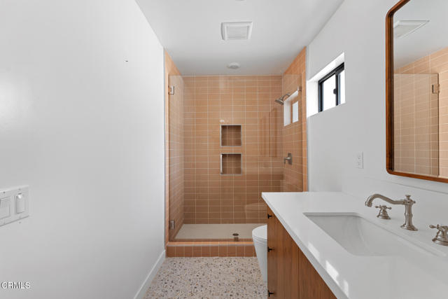 Detail Gallery Image 16 of 34 For 40851 Bob Hope Dr, Rancho Mirage,  CA 92270 - 3 Beds | 3 Baths