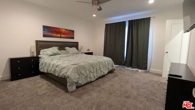 4925 W 20th Street, Los Angeles CA: https://media.crmls.org/mediaz/1ede9f94-6d85-4e27-afed-a874d0723a31.jpg