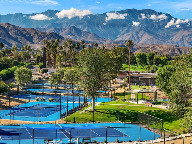 The Springs Tennis Courts and Bocce Ball