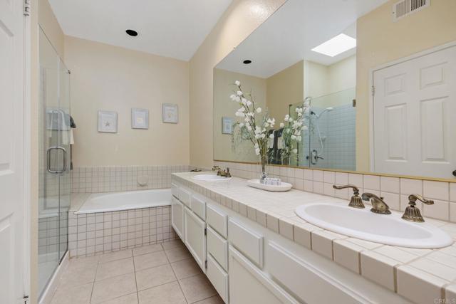 Detail Gallery Image 19 of 51 For 4353 Nobel Dr #65,  San Diego,  CA 92122 - 2 Beds | 2/1 Baths