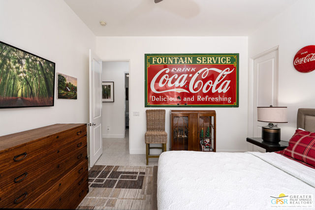 2160 N Hermosa Drive, Palm Springs, CA 92262