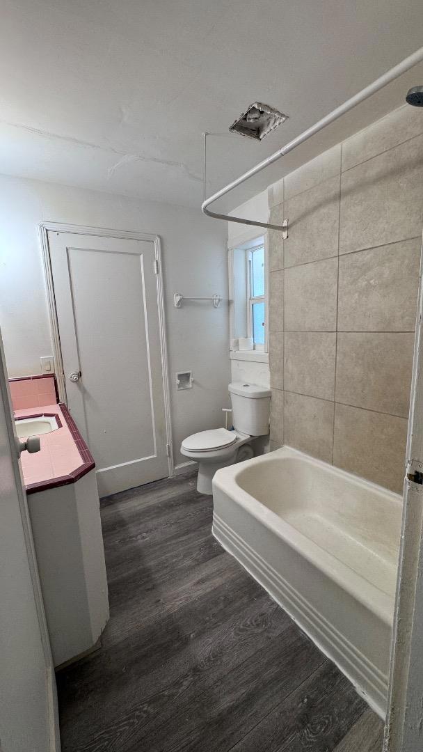 1720 River Road, Modesto CA: https://media.crmls.org/mediaz/1ee19926-a755-4414-8431-67525d90563b.jpg