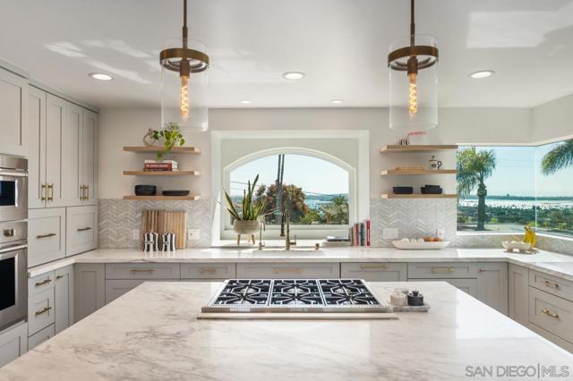 3360 Mount Laurence, San Diego CA: https://media.crmls.org/mediaz/1ee3a5a7-636a-4c46-ab23-28093f279c4d.jpg