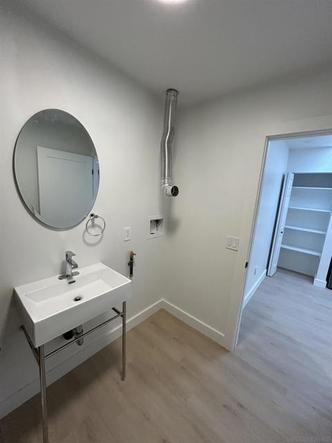 1133 Sweetwater Lane, Spring Valley CA: https://media.crmls.org/mediaz/1ee3fda4-7245-4f27-80ad-24696ec3998c.jpg