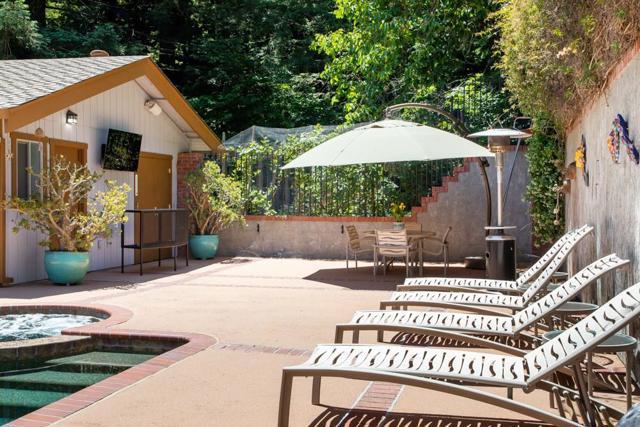 350 Aurora Road, Soquel CA: https://media.crmls.org/mediaz/1ee5801e-90b1-4342-af39-52ed445535b8.jpg