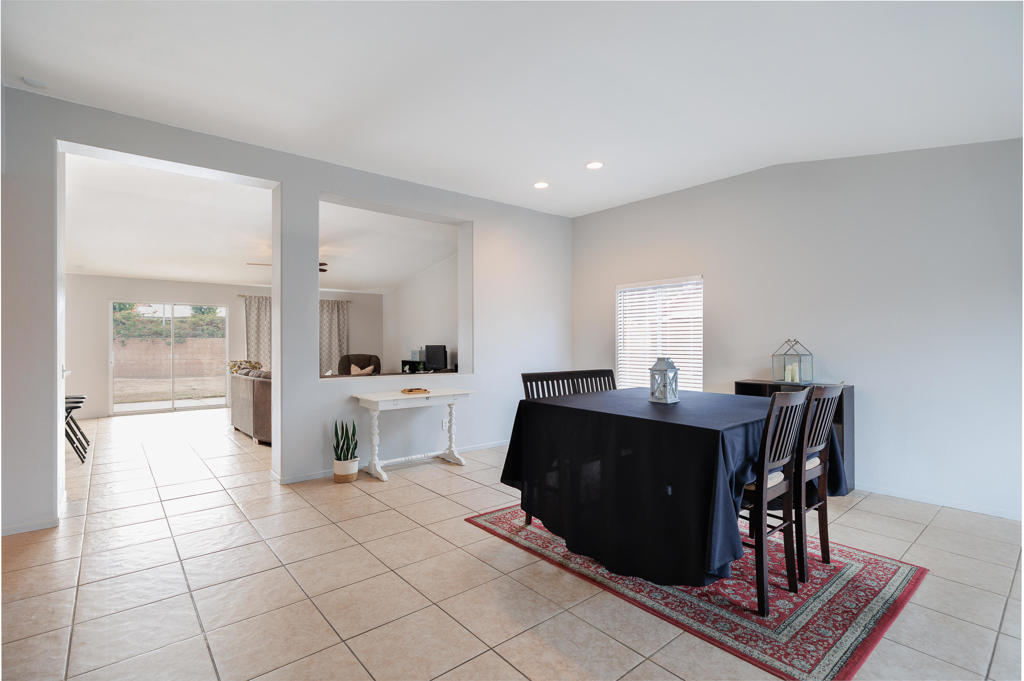 1ee58d29 Cb72 41d1 9273 0b1afa80f9ee