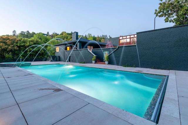 12 Las Aromas, Orinda CA: https://media.crmls.org/mediaz/1ee63c5c-12b8-48af-be54-734aa2fbb90f.jpg