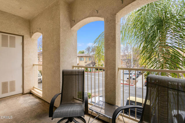 26520 Arboretum Way, Murrieta CA: https://media.crmls.org/mediaz/1ee7c08b-d173-4e7e-883a-55760466c7e3.jpg