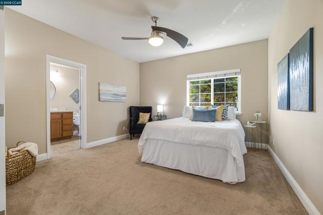 1121 Haven Street, Martinez CA: https://media.crmls.org/mediaz/1ee7cf72-0dc6-43b4-9d70-075f269c63d6.jpg