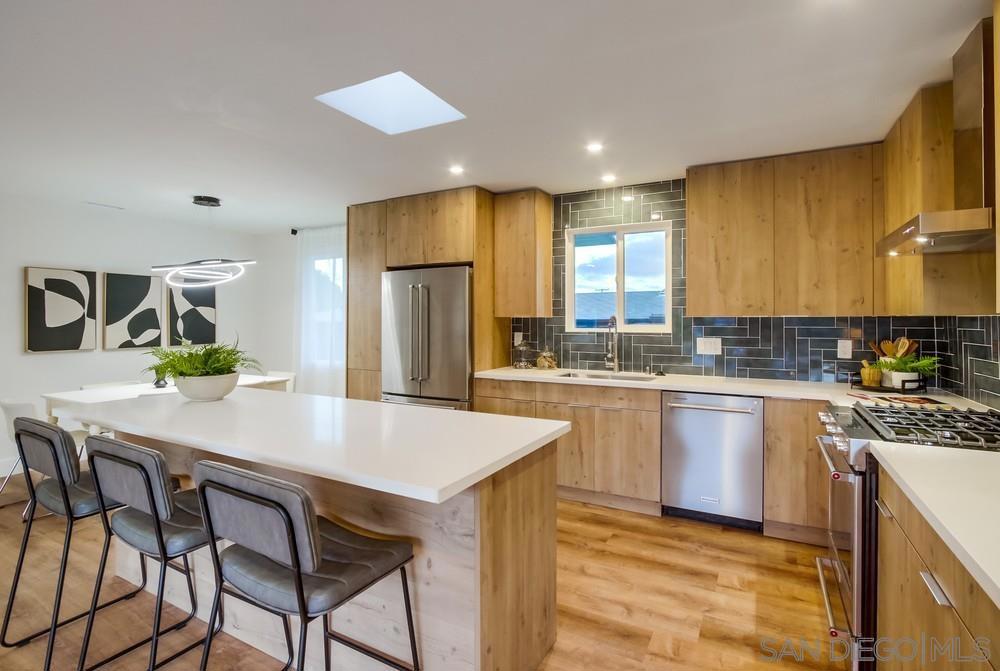 MLS #250036225SD img 11