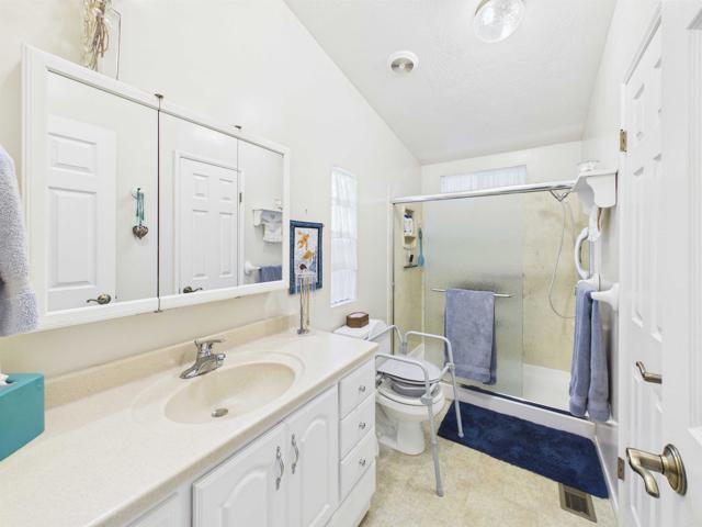 Detail Gallery Image 33 of 48 For 18218 Paradise Mountain Rd #220,  Valley Center,  CA 92082 - 3 Beds | 2 Baths