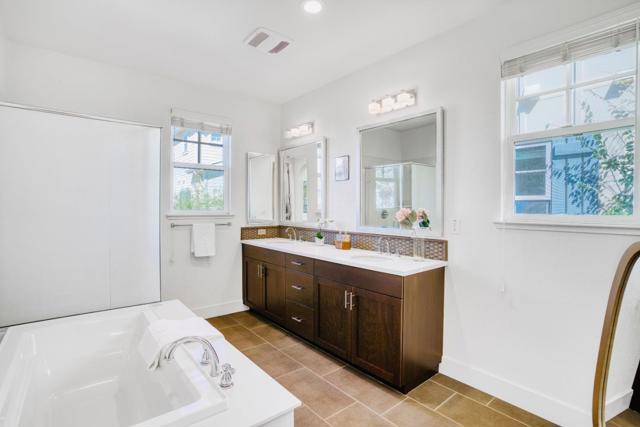 Image 15 of 38 For 109 Avellino Way