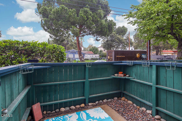 6832 1/2 Saint Estaban Street, Los Angeles CA: https://media.crmls.org/mediaz/1ee97d9d-adc0-4516-b773-7f8c6c23c9d9.jpg
