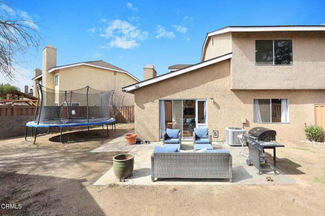 16606 Shinedale Drive, Canyon Country CA: https://media.crmls.org/mediaz/1ee9bc5d-9c42-496b-ab35-fa8024d4ca06.jpg