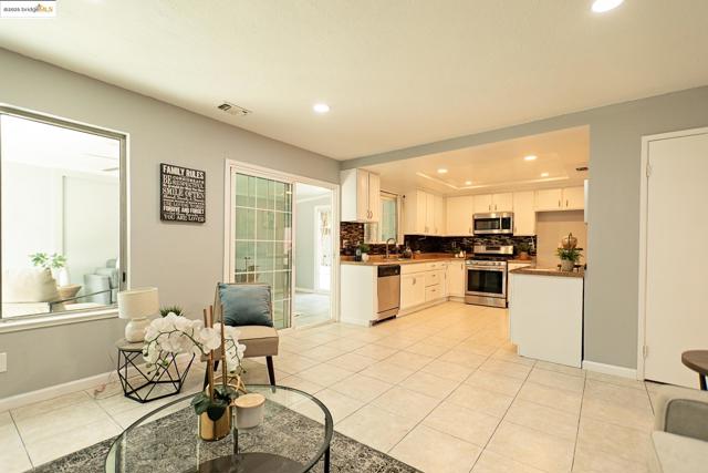 2825 GEORGIA DRIVE, Tracy CA: https://media.crmls.org/mediaz/1ee9d6ff-10e4-426b-9073-82db3e62041e.jpg
