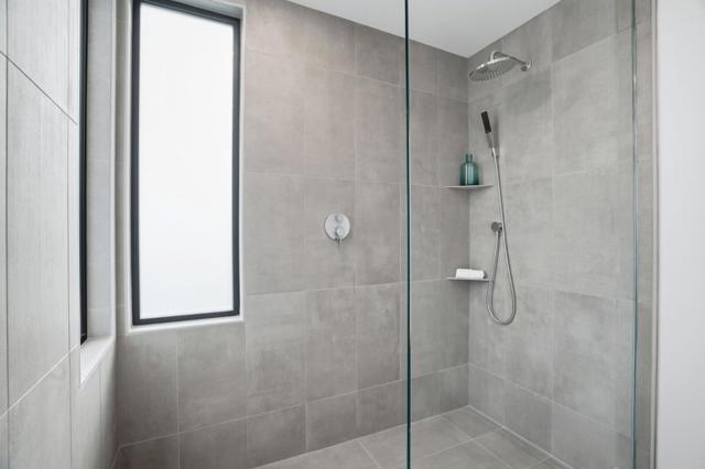 Image 22 of 55 For 3012 Vistamont Drive