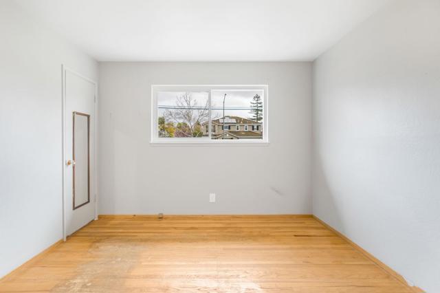 Image 24 of 28 For 803 Sunnyoaks Avenue