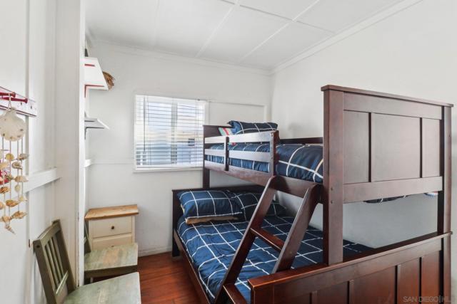 719 Jersey Ct, San Diego CA: https://media.crmls.org/mediaz/1eeff2c7-c7c3-4d1f-af86-e18ea49704ce.jpg