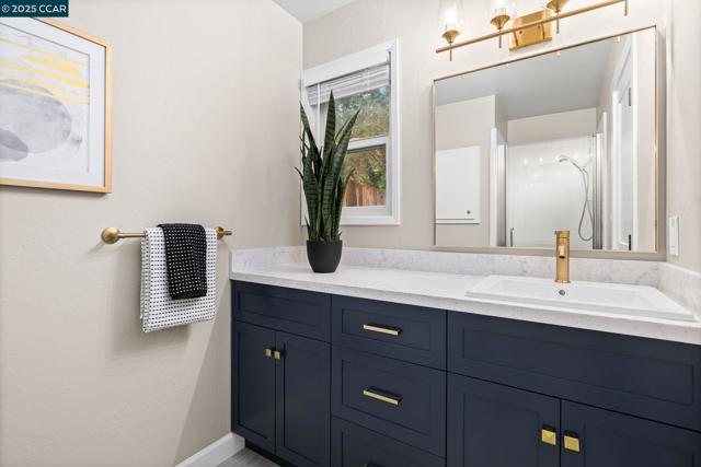 40 Loma Vista, Walnut Creek CA: https://media.crmls.org/mediaz/1ef31c32-34a6-4129-aefd-d4b6264f0e71.jpg