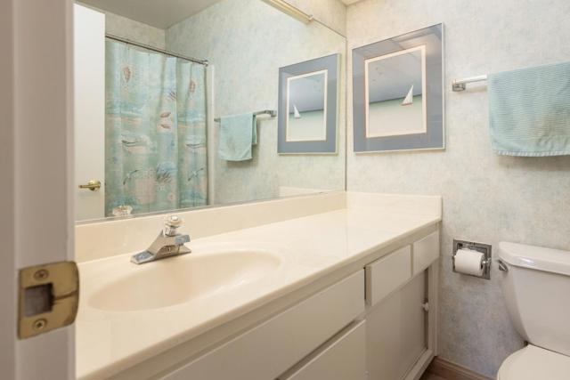 1360 Josselyn Canyon Road, Monterey CA: https://media.crmls.org/mediaz/1ef35515-8e5b-421c-929a-32092d533bcd.jpg