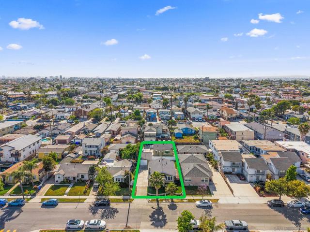 4646 48 Cherokee Avenue, San Diego CA: https://media.crmls.org/mediaz/1ef4dfe8-a20a-4d80-9e1c-f2c4590bb8e7.jpg