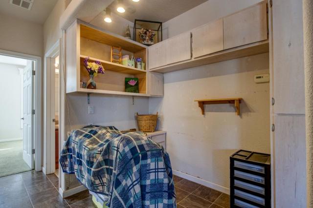 17997 Del Puerto Canyon Road, Patterson CA: https://media.crmls.org/mediaz/1ef6e0be-e2fb-43ff-8751-9d1b5a00bf9a.jpg