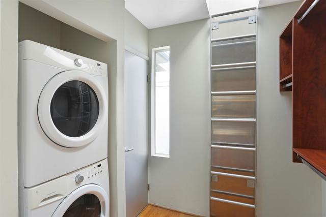 1575 Kettner Blvd, San Diego CA: https://media.crmls.org/mediaz/1ef740a0-e78a-4a3e-b1ca-8a749a8c29f1.jpg