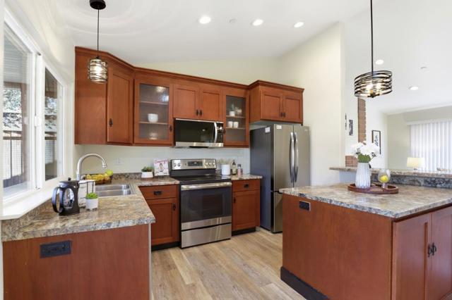 6964 Polvadero Drive, San Jose CA: https://media.crmls.org/mediaz/1ef83796-7718-4c70-9222-cd4bf31751fd.jpg