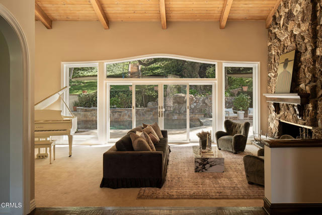 Detail Gallery Image 9 of 67 For 31730 Saddletree Dr, Westlake Village,  CA 91361 - 4 Beds | 3/1 Baths