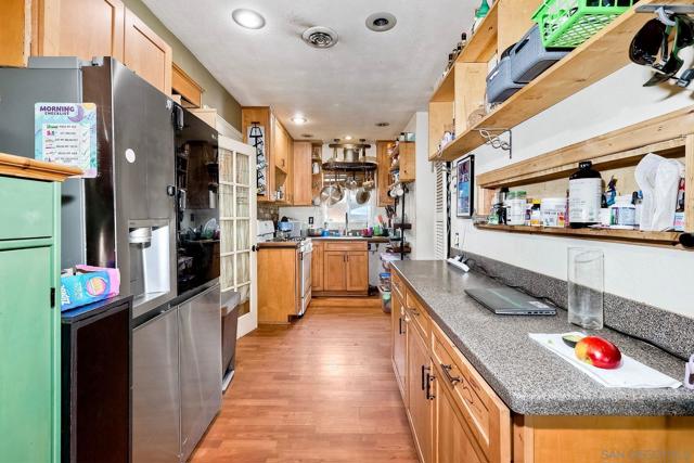 9428 Prospect Ave, Santee CA: https://media.crmls.org/mediaz/1efc3517-0c80-438a-9025-c25107843f8b.jpg