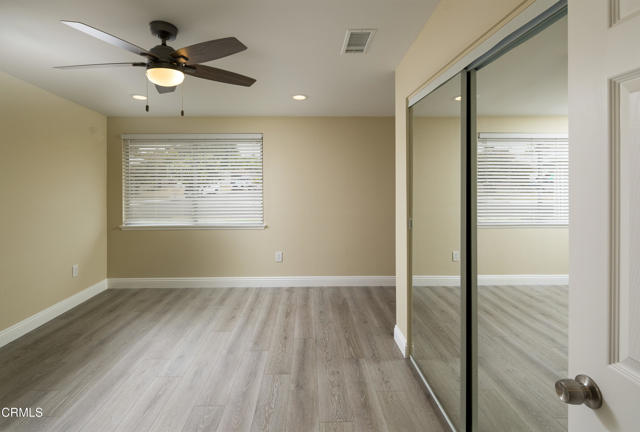 1660 Hobart Drive, Camarillo CA: https://media.crmls.org/mediaz/1efce7e0-34a6-401c-8670-e1ca7493a9f3.jpg