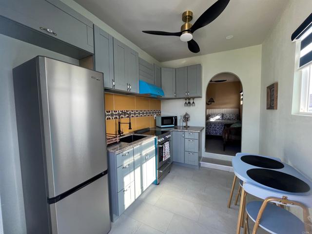 Detail Gallery Image 10 of 11 For 2710 Caulfield Dr #B,  –,  CA 92154 - 0 Beds | 1 Baths